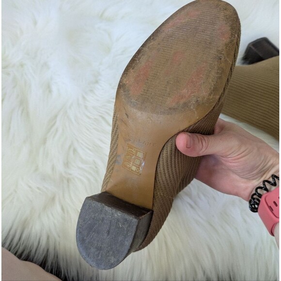 Everlane The Glove Boots Beige Tan Brown Womens Knit Ankle Bootie Size 7.5 - Picture 5 of 7